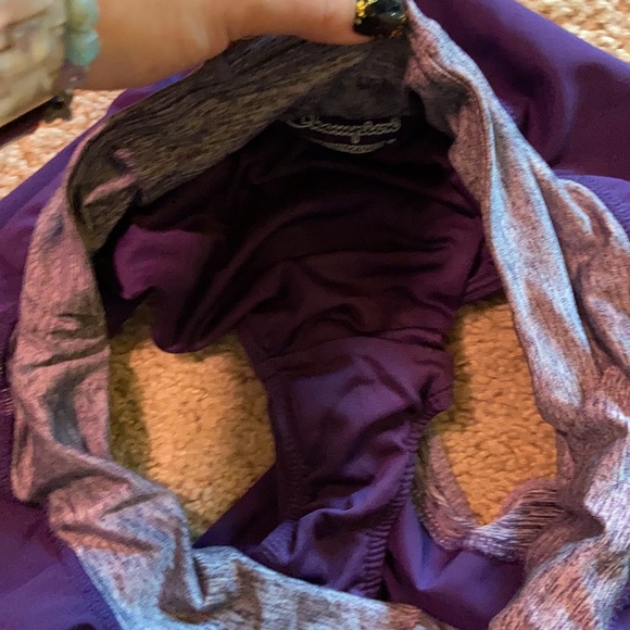 Champion performance shorts size small - Picture 4 of 4